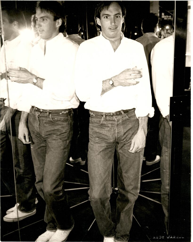Jon Gould as Twin (in mirror), image 1