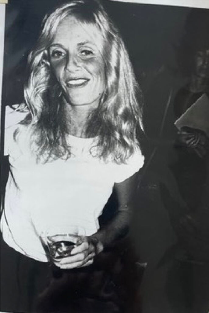Kim Carnes, image 1
