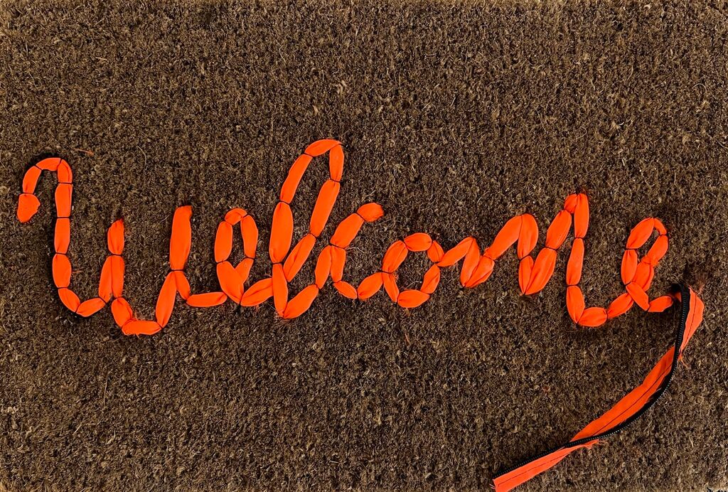 X Love Welcomes, image 1