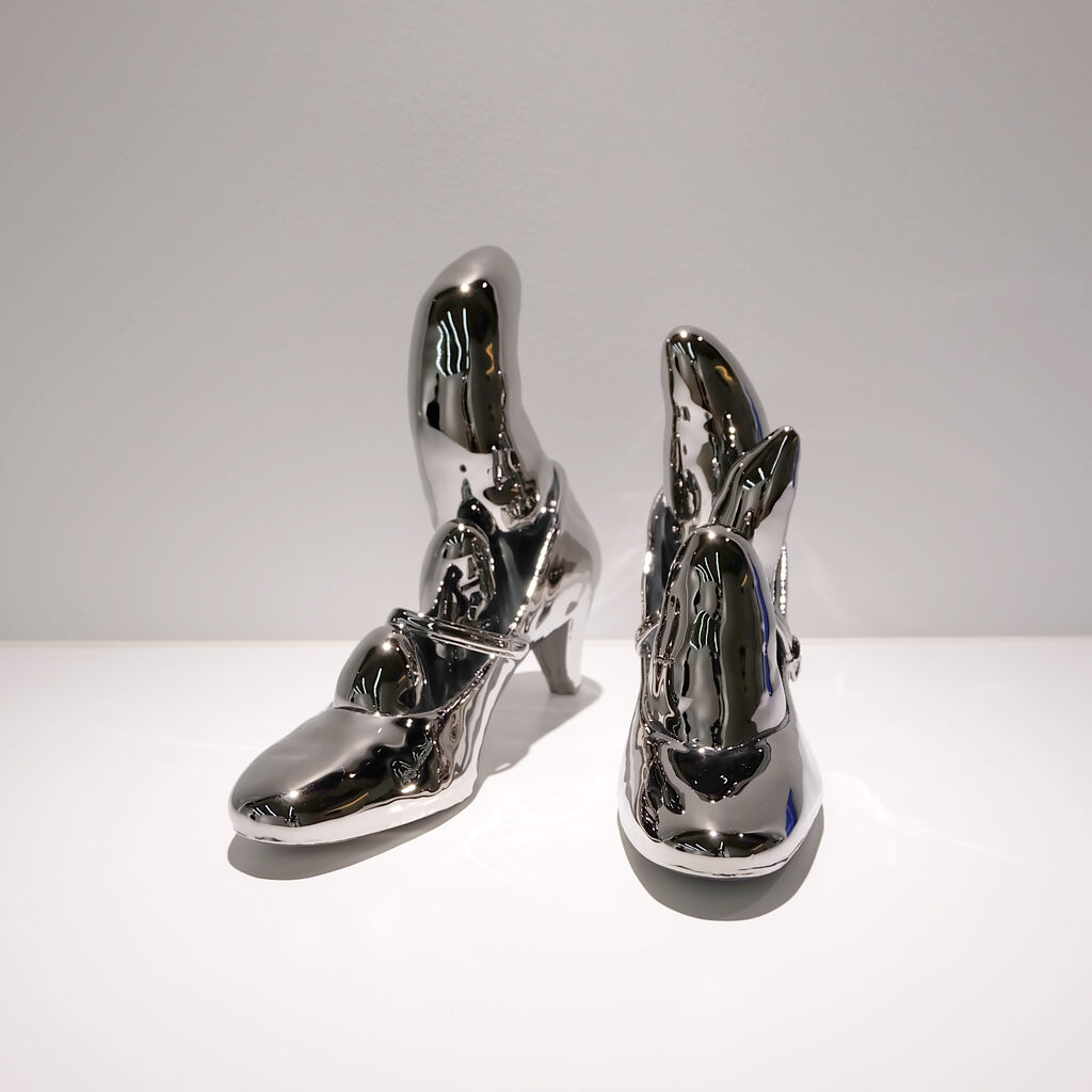 Yayoi Kusama, High Heels (Silver), 2013