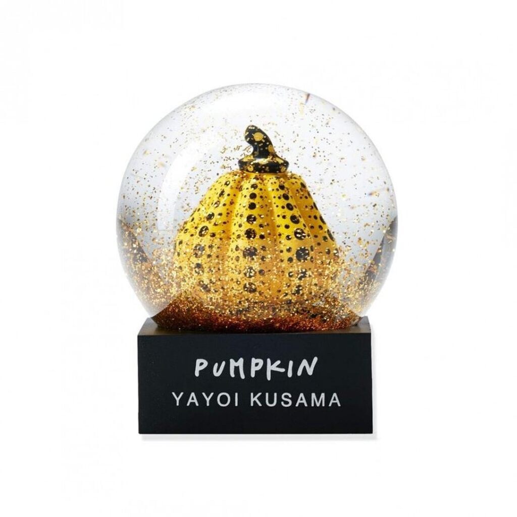 Snowglobe, image 1