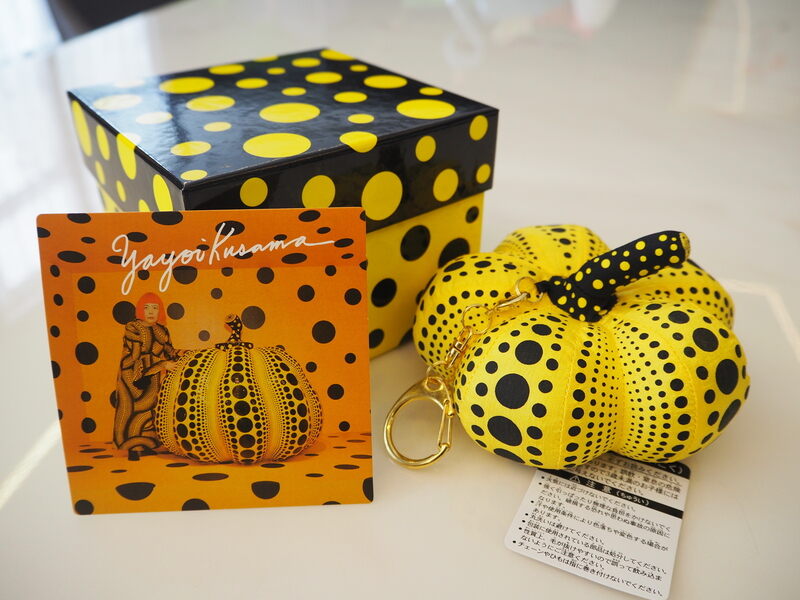 Yayoi Kusama, Yellow Pumpkin Pendant / Mascot (Yellow and black), 2019